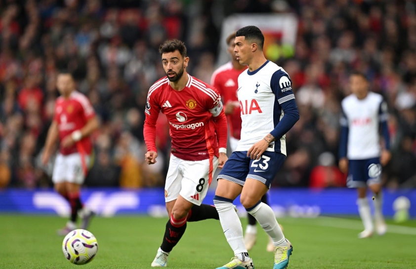 Điểm yếu chết người của Erik ten Hag và Man Utd bộc lộ sau thất bại trước Tottenham