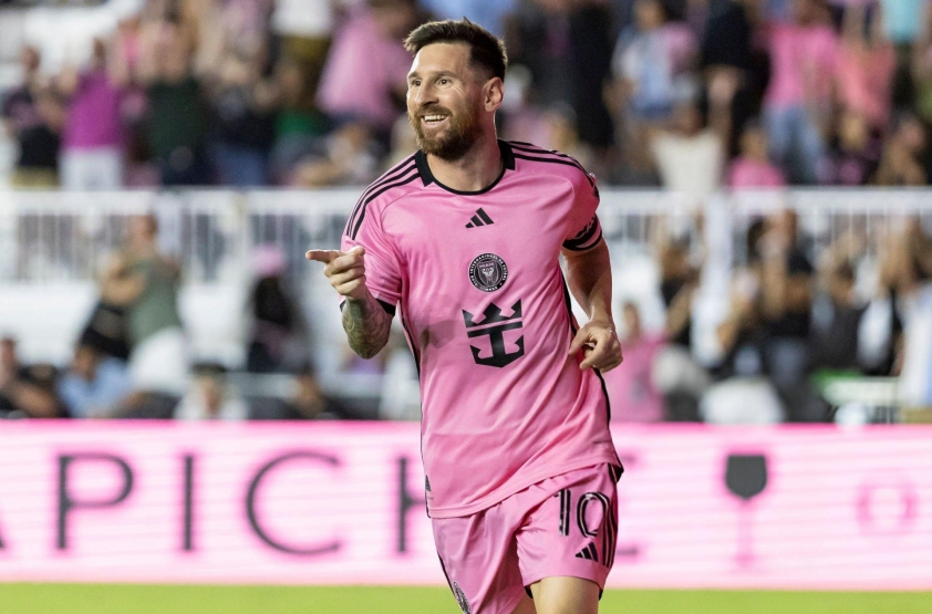 Chiến dịch tái thiết của Inter Miami Củng cố đội hình hướng tới vinh quang năm 2025 với Lionel Messi vẫn giữ vai trò trung tâm