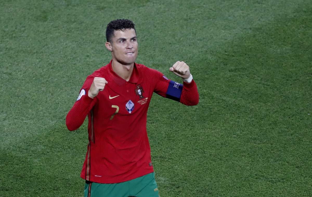 Cristiano Ronaldo Cristiano Ronaldo