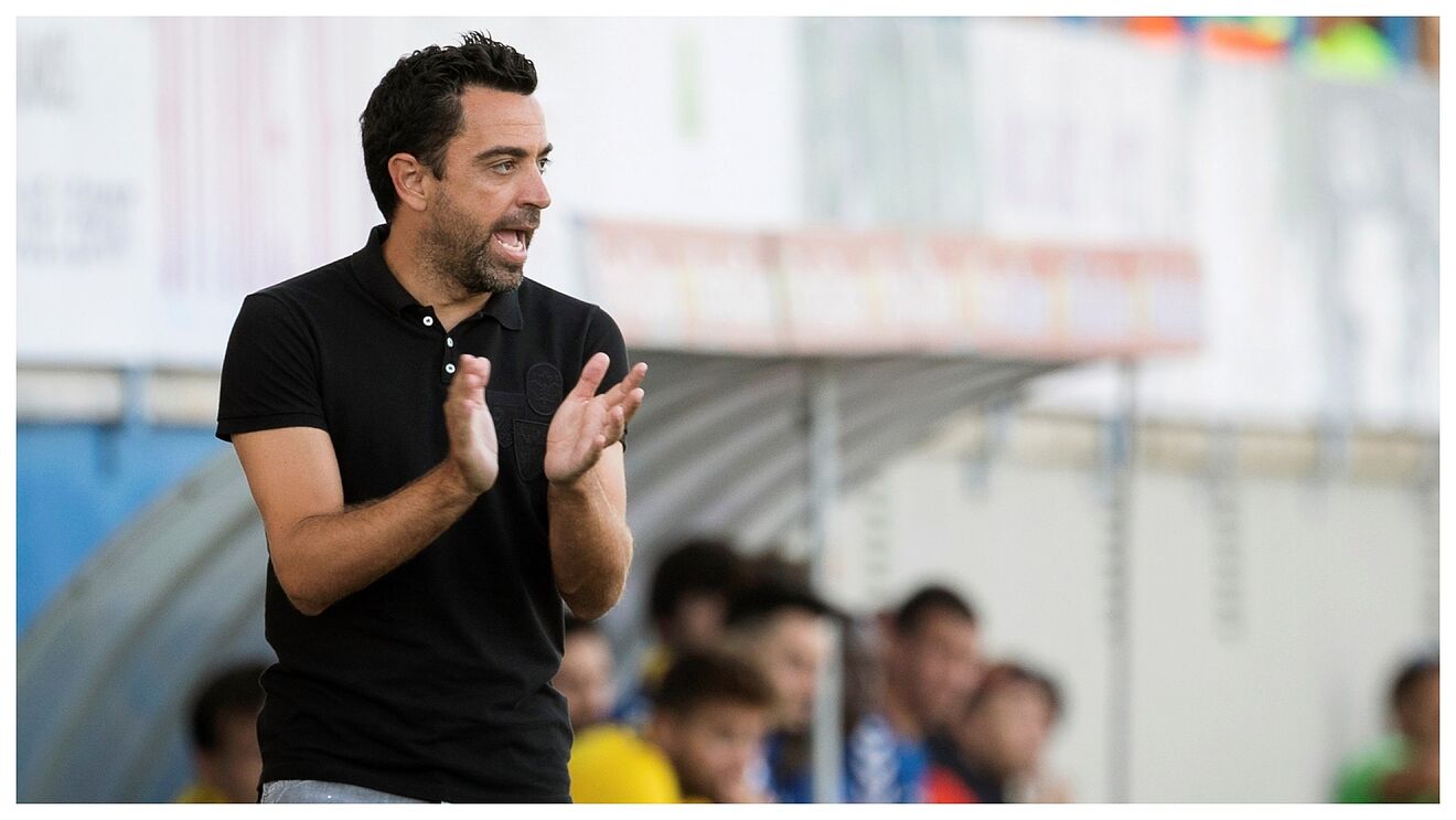 Xavi trở lại dẫn dắt Barcelona