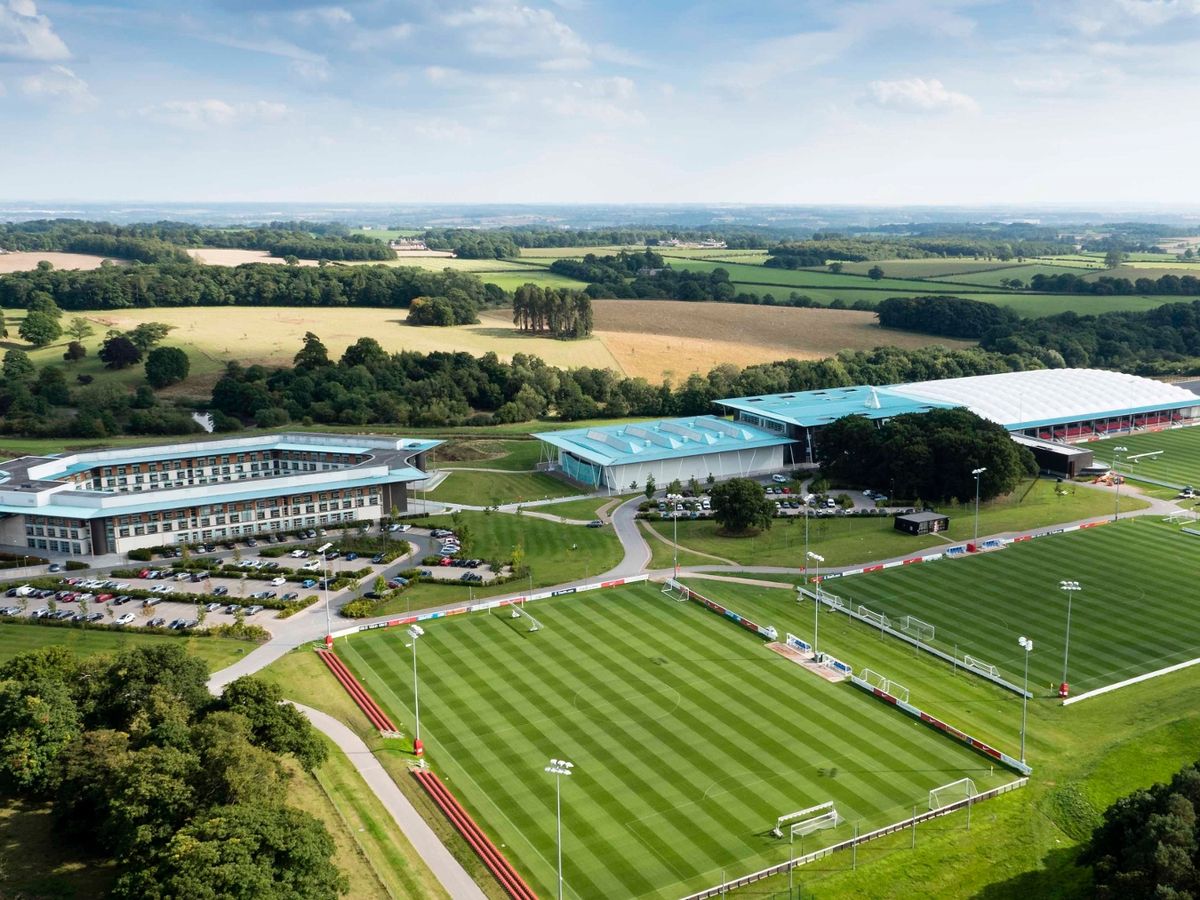 Trung tâm Bóng đá Quốc gia St George’s Park