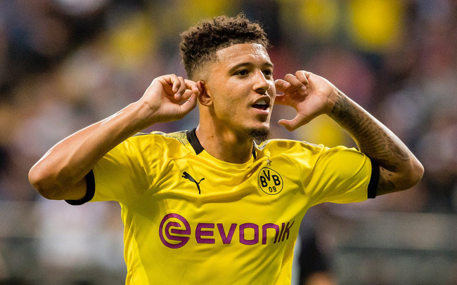 Borussia Dortmund xác nhận sẵn sàng bán Sancho