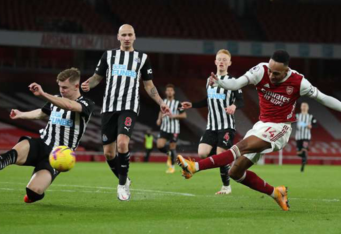 Soi kèo Arsenal vs Newcastle