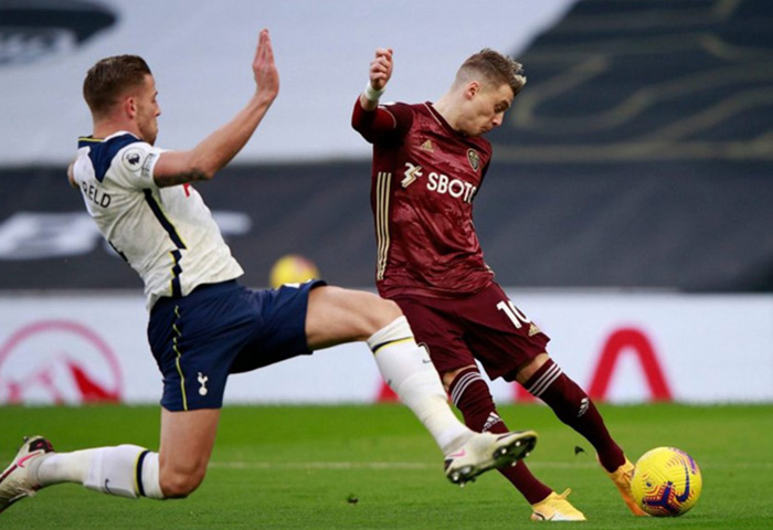 Soi kèo Tottenham vs Leeds
