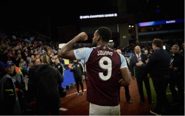 Jhon Duran Ngôi sao đột phá khiến Aston Villa nâng giá gấp đôi lên 80 triệu bảng