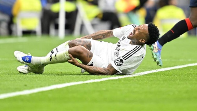 Đòn giáng mạnh vào Real Madrid Eder Militao nghỉ 9 tháng vì chấn thương tái phát