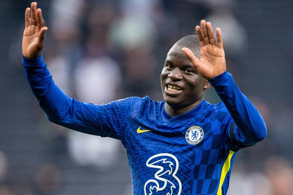 Erik ten Hag muốn MU chiêu mộ Kante