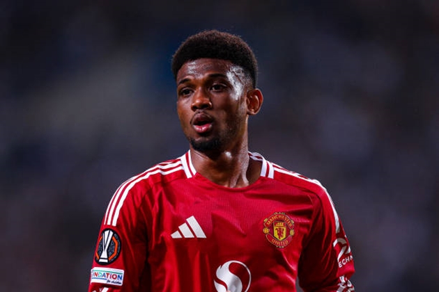 Amad Diallo Cơ hội thế chân Bruno Fernandes trong cuộc đọ sức với Fenerbahce