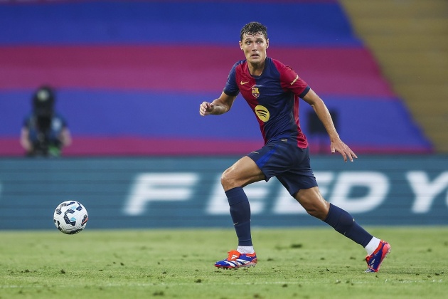 Christensen trung thành với Barcelona bất chấp sự quan tâm từ Premier League