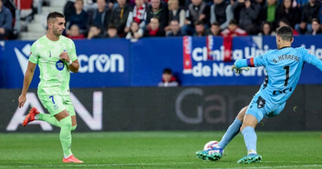 Arsenal và Aston Villa tranh giành Torres trước sự chờ đợi của Barcelona