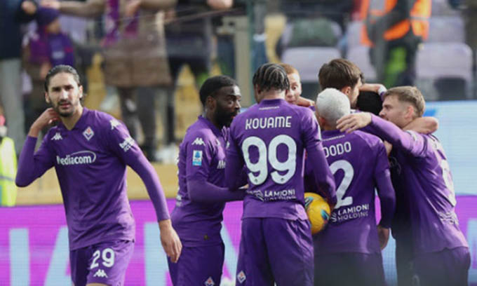 Trận cầu đỉnh cao giữa Fiorentina và Cagliari The Viola giành chiến thắng tối thiểu