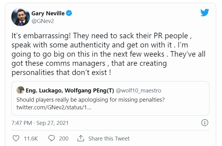 Gary Neville chỉ trích các cầu thủ giả tạo khi an ủi Bruno Fernandes 