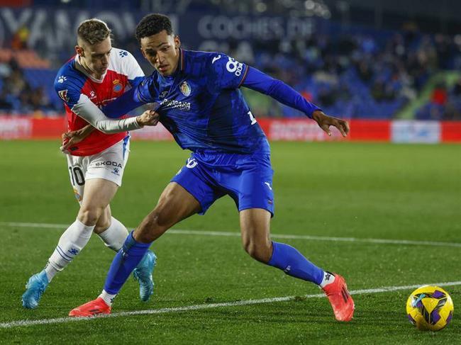 Trận thư hùng giữa hàng công tệ nhất và hàng thủ tốt nhất Atletico Madrid vs Getafe