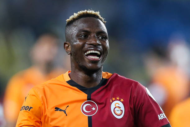 Chelsea Tiếp Tục Theo Đuổi Victor Osimhen, Thương Vụ Năm 2025 Được Khởi Đàm