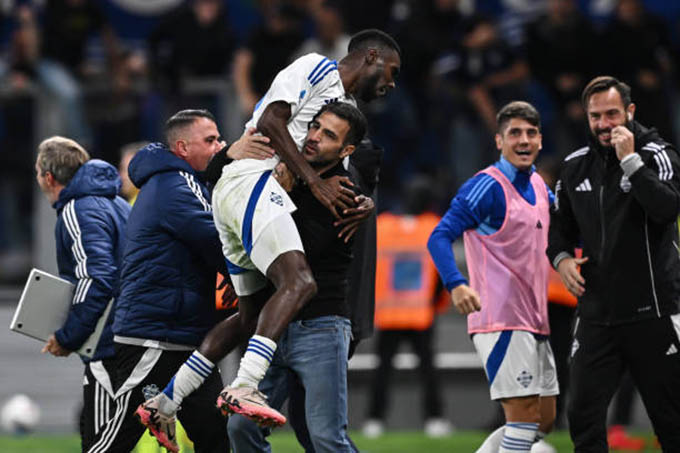 Como Gây Sốc Khi Đánh Bại Atalanta Để Giành Chiến Thắng Đầu Tiên Ở Serie A