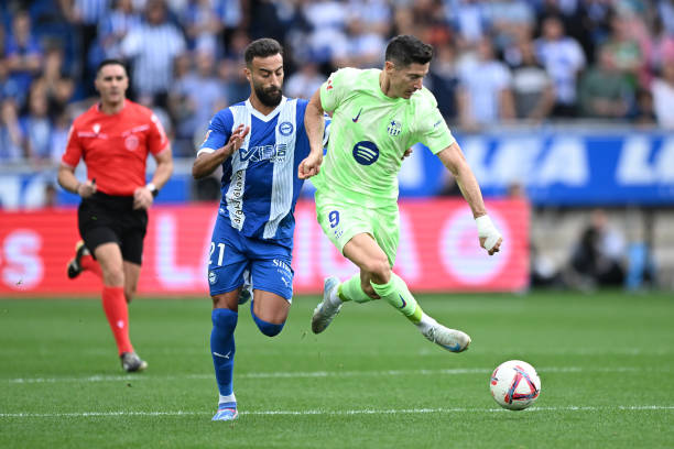 Robert Lewandowski Barcelona trở lại mạnh mẽ sau kỳ nghỉ