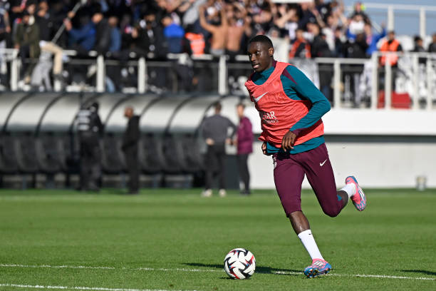 Randal Kolo Muani loay hoay tìm chỗ đứng tại Paris Saint-Germain