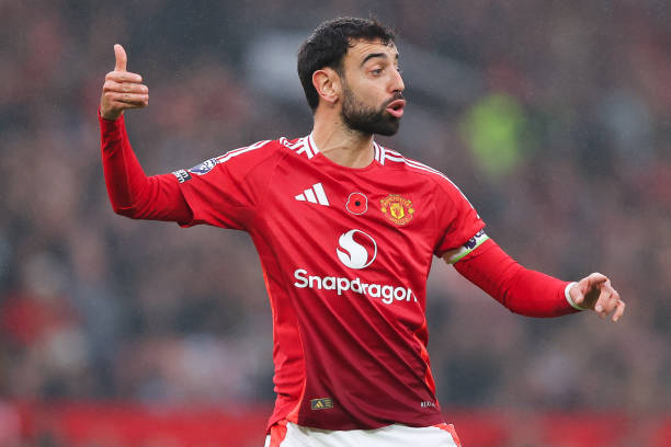 Ruben Amorim Tiếp Quản Manchester United Sơ Đồ 3 Trung Vệ Và Những Biến Chuyển Trong Đội Hình