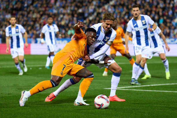Real Madrid đối mặt khủng hoảng chấn thương 7 ngôi sao vắng mặt, Liverpool tiến gần chiến thắng