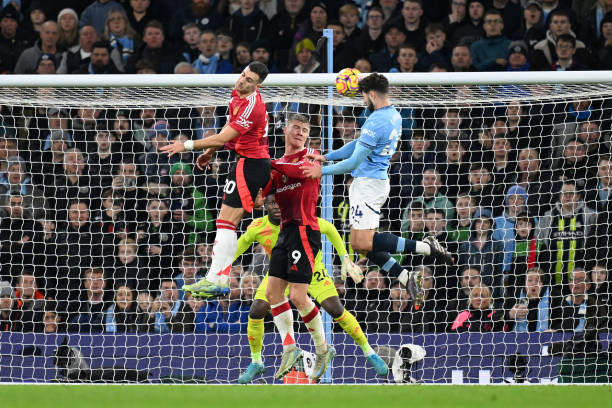 Man United Vẫn Bế Tắc Về Phòng Ngự Tình Huống Bóng Chết Dưới Thời Amorim