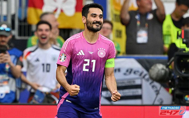 Gundogan ăn mừng bàn nhân đôi cách biệt