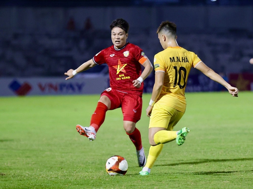 V-League 2024/25 Sôi Động với Vòng 4 Hấp Dẫn