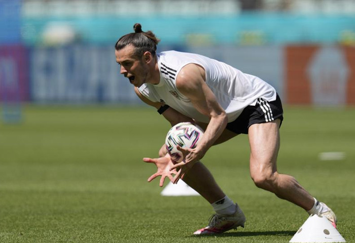 Đội tuyển Wales tập luyện Đội tuyển Wales tập luyện