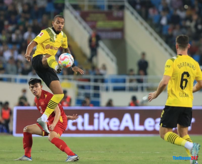 Việt Nam 2-1 Dortmund