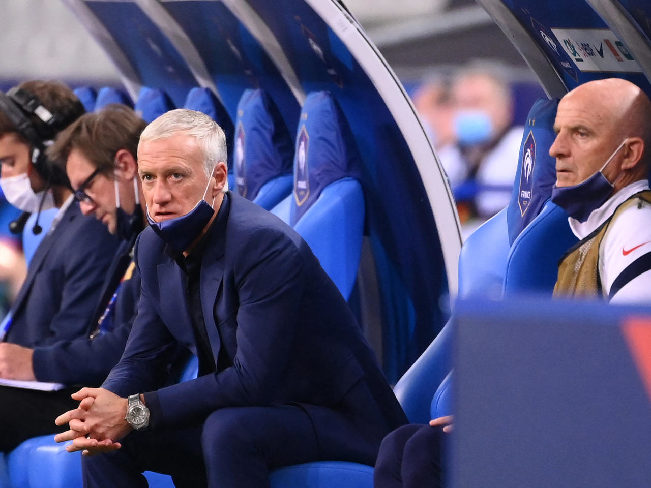 Deschamps sẽ sớm quyết định tương lai của ông vào tháng 9 Deschamps sẽ sớm quyết định tương lai của ông vào tháng 9