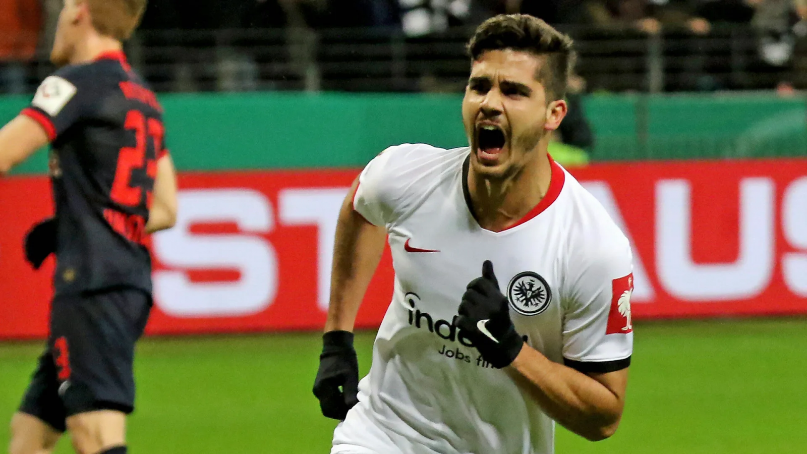 Andre Silva (Bồ Đào Nha - 25 tuổi) Andre Silva (Bồ Đào Nha - 25 tuổi)