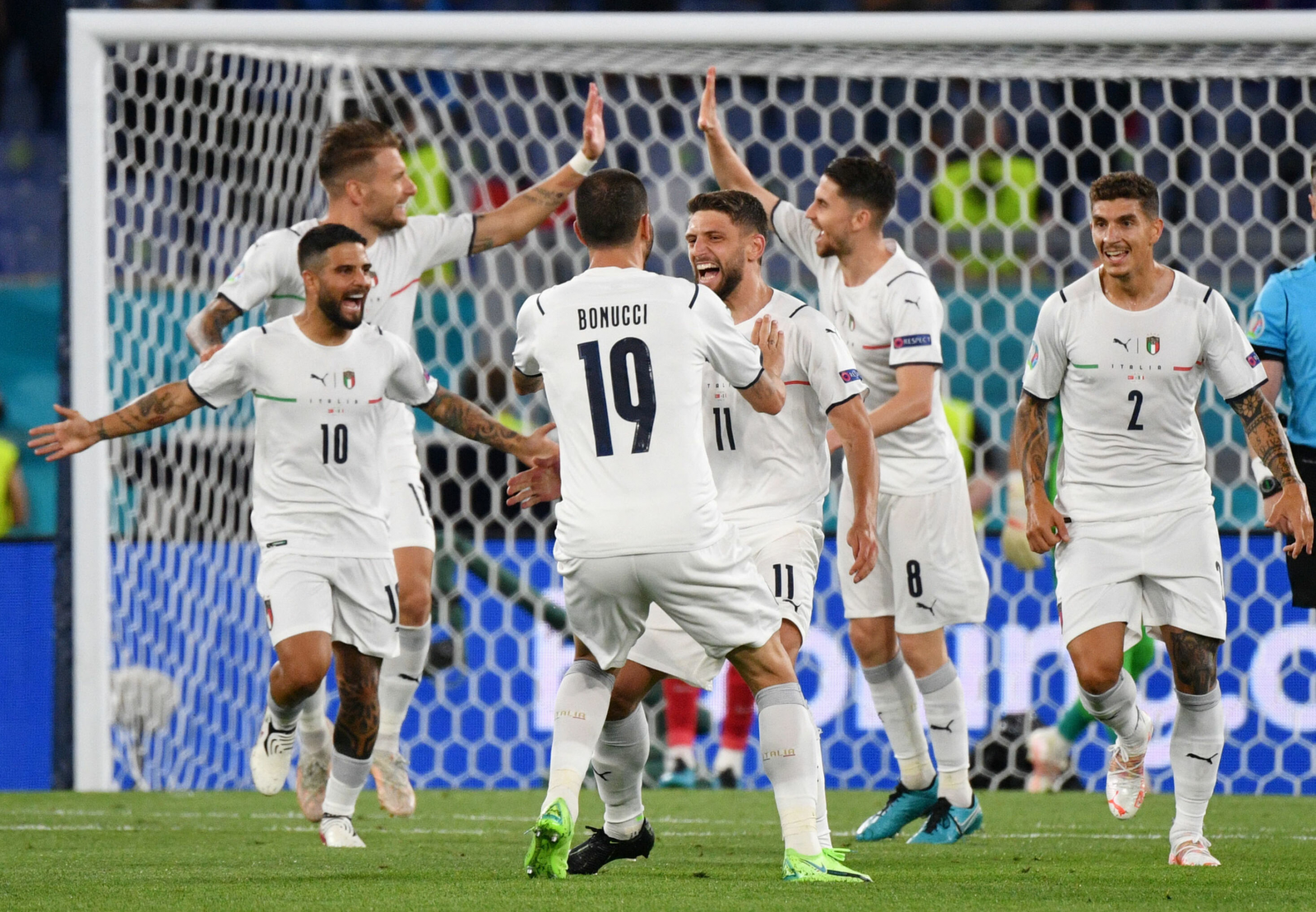 Một Italia say mê ở EURO 2020