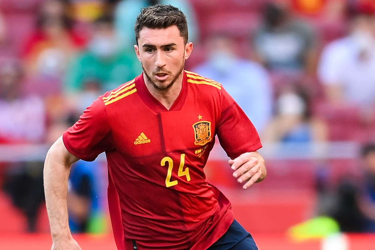 Luis Enrique khẳng định mình đã đúng khi theo đuổi Laporte trong suốt 3 năm qua
