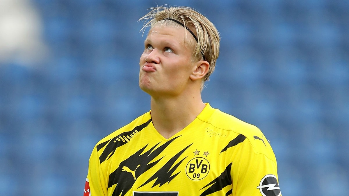 Chelsea hiểu rằng sẽ rất khó để có thể đưa chân sút 20 tuổi rời khỏi Borussia Dortmund vào thời điểm nà