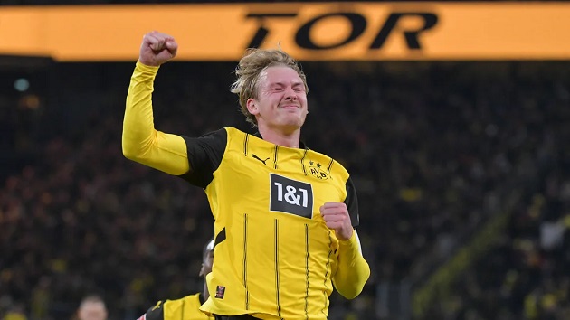 Dortmund giáng đòn nặng vào Freiburg, sẵn sàng đối mặt với Bayern