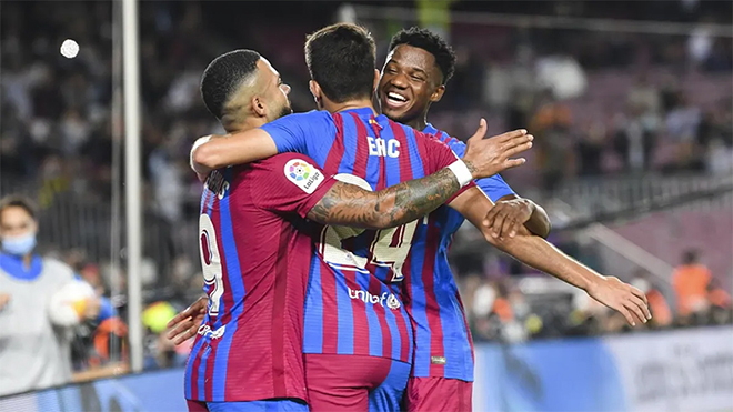 Kết quả bóng đá La Liga vòng 9: Barca 3-1 Valencia