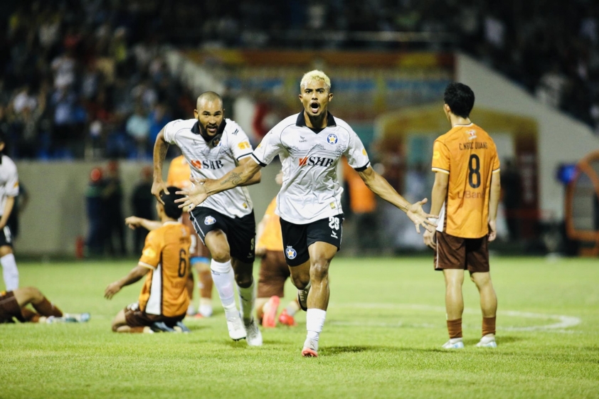 Hòa đầy kịch tính giữa HAGL và Đà Nẵng tại V-League 2024/2025