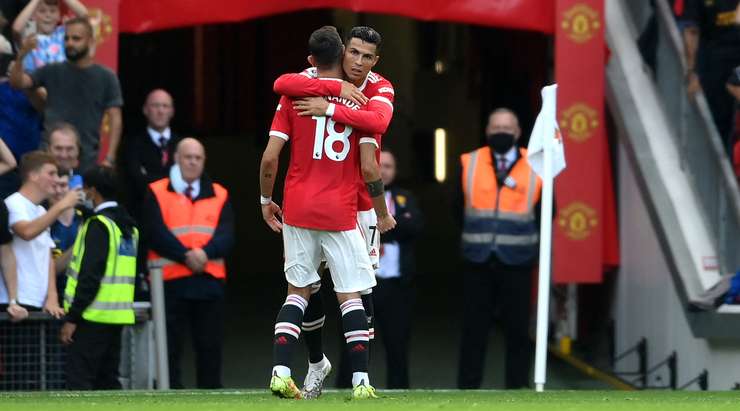 Kết quả MU 4-1 Newcastle, cú đúp của Ronaldo Kết quả MU vs Newcastle, cú đúp của Ronaldo