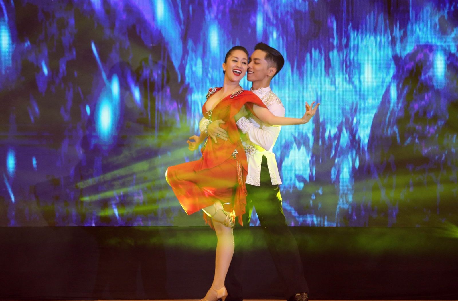 Khánh Thi và Phan Hiển