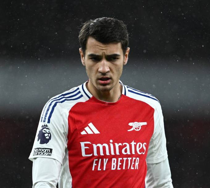 Jakub Kiwior yêu cầu Arsenal cho phép rời đội trong kỳ chuyển nhượng mùa đông