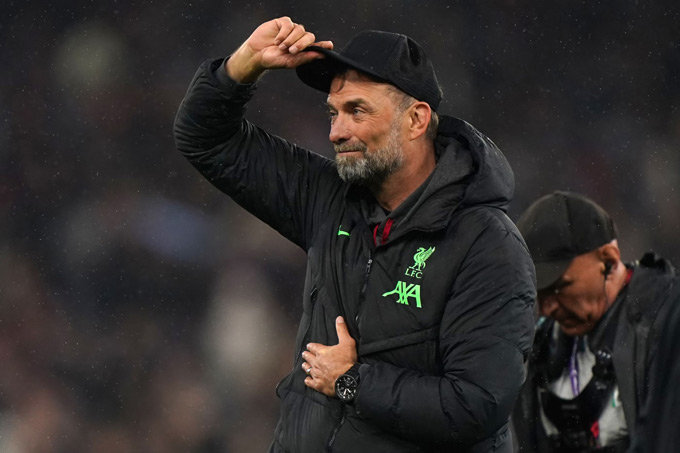 HLV huyền thoại Juergen Klopp trở lại Liverpool, tham dự dạ tiệc gây quỹ và có thể góp mặt trận đấu cuối mùa giải