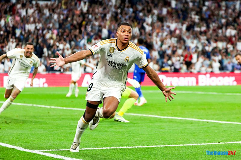 Kylian Mbappe sắp gia nhập Real Madrid vào mùa hè này