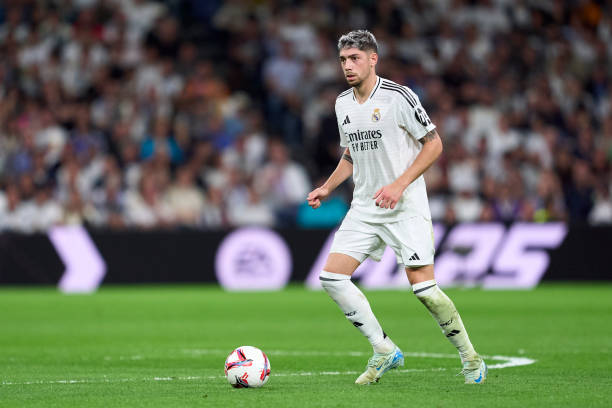 Valverde tự tin sau khi thừa kế số áo của Kroos ở Real Madrid
