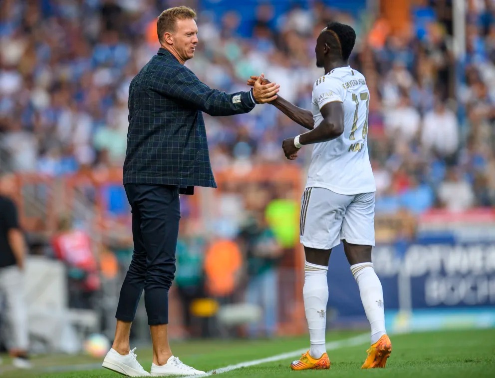 Lãnh đạo của Bayern gai mắt vì trang phục của Nagelsmann