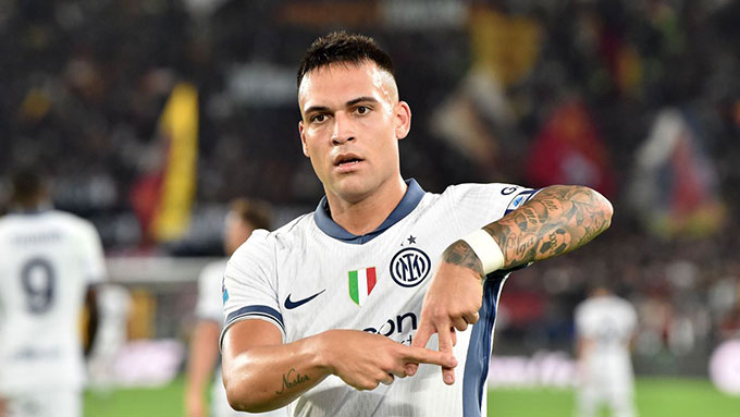 Lautaro Martinez Ngôi sao ngoài sân cỏ, gợn sóng dưới mái nhà Giuseppe Meazza