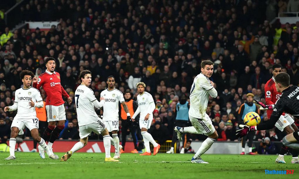 Leeds United đổi tướng, đổi vận trước Man United Leeds United đổi tướng, đổi vận trước Man United