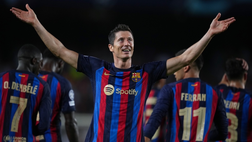 Barcelona 5-1 Plzen, Robert Lewandowski