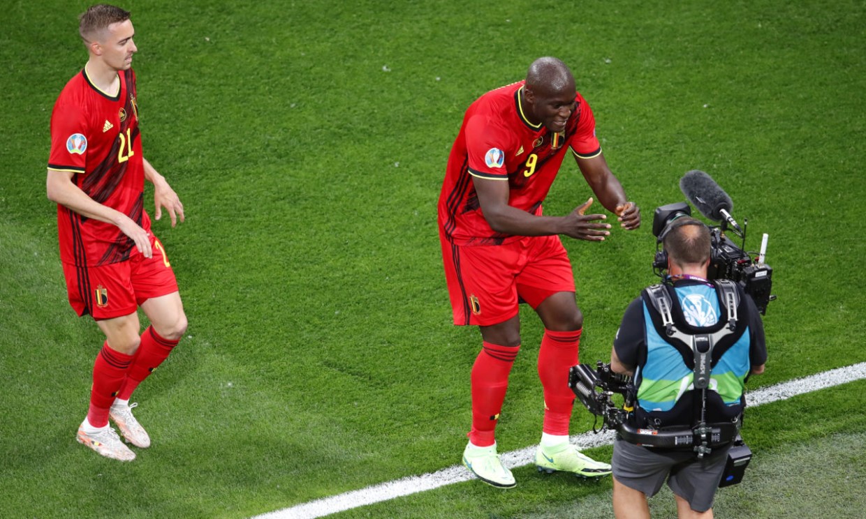 Lukaku gửi lời tới Eriksen Lukaku gửi lời tới Eriksen