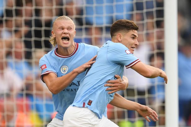 Alvarez là cầu thủ ghi bàn duy nhất của Man City trong trận đấu với Liverpool 