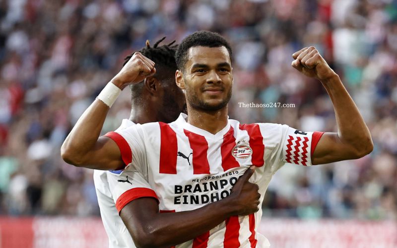 Cody Gakpo chuyển đến Man United Cody Gakpo chuyển đến Man United