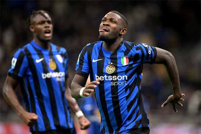 Hat-trick đầu tiên của Marcus Thuram cho Inter khi Torino gục ngã